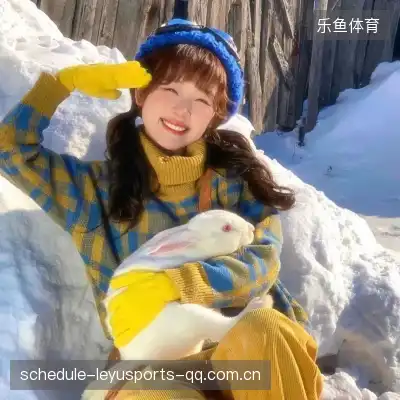 莫青